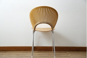 中古　美品　FREDERICIA(フレデリシア)　Nanna Ditzel(ナナ・ディッツェル)デザイン　デザイン性と機能性を兼ね備えたトリニダードチェア　定価約11万3千円相当　(R-077829)