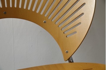 中古　美品　FREDERICIA(フレデリシア)　Nanna Ditzel(ナナ・ディッツェル)デザイン　デザイン性と機能性を兼ね備えたトリニダードチェア(ダイニングチェア)　定価約11万円相当　(R-077830)