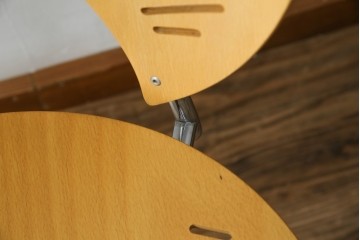 中古　美品　FREDERICIA(フレデリシア)　Nanna Ditzel(ナナ・ディッツェル)デザイン　デザイン性と機能性を兼ね備えたトリニダードチェア(ダイニングチェア)　定価約11万円相当　(R-077830)