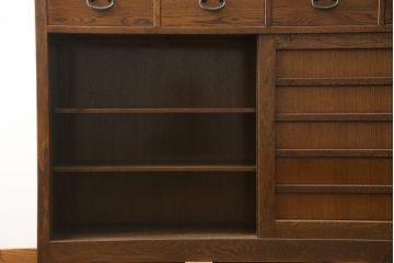 中古　美品　ナラ材　和モダンな空間づくりにおすすめの二段重ね水屋箪笥(重ね箪笥、食器棚、収納棚、重ね戸棚、キャビネット、上下バラ売り可能)(R-077831)