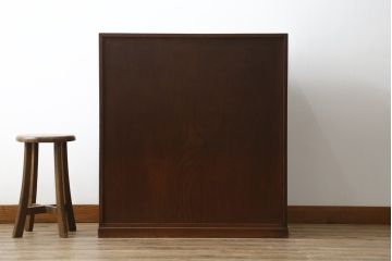 和製アンティーク　上手物!!　最上級　指物家具　総欅(ケヤキ)材　三方玉杢　上品な佇まいが魅力的な新潟産茶箪笥(茶棚、サイドキャビネット、サイドボード、戸棚、収納棚)(R-077842)
