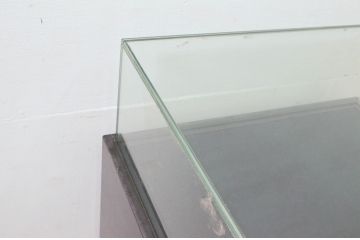 中古　美品　特注品　アンティーク調　収納付きのシンプルなショーケース(ガラスケース、Gケース、コレクションケース、ディスプレイケース、展示台、展示ケース、ジュエリーケース、飾り台、陳列台、サイドキャビネット、店舗什器)(R-077845)