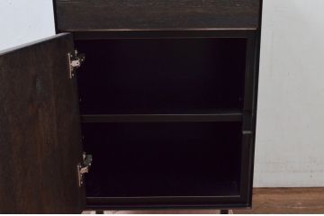 中古　美品　特注品　アンティーク調　収納付きのシンプルなショーケース(ガラスケース、Gケース、コレクションケース、ディスプレイケース、展示台、展示ケース、ジュエリーケース、飾り台、陳列台、サイドキャビネット、店舗什器)(R-077847)