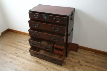 和製アンティーク　明治大正期　縁起物の巾着金具が魅力的な松本衣装箪笥(時代箪笥、和たんす、収納タンス、チェスト、引き出し)(R-077849)