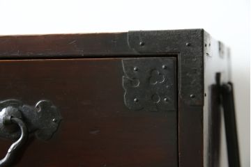 和製アンティーク　明治大正期　縁起物の巾着金具が魅力的な松本衣装箪笥(時代箪笥、和たんす、収納タンス、チェスト、引き出し)(R-077849)