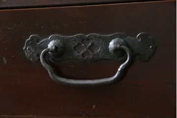 和製アンティーク　明治大正期　縁起物の巾着金具が魅力的な松本衣装箪笥(時代箪笥、和たんす、収納タンス、チェスト、引き出し)(R-077849)