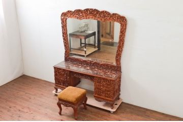 中古　アジア民芸家具　大迫力!!　チーク材　全面彫刻が煌びやかな最高級ドレッサーセット(化粧台、鏡台、ミラー、バロン、Barong)(R-077860)