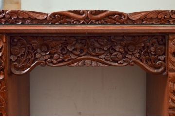中古　アジア民芸家具　大迫力!!　チーク材　全面彫刻が煌びやかな最高級ドレッサーセット(化粧台、鏡台、ミラー、バロン、Barong)(R-077860)