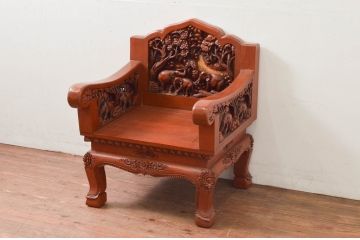 中古　アジア民芸家具　チーク材　草木と像の立派な彫刻をあしらった品格漂うアームチェア(板座チェア、一人掛けソファ、椅子、イス)(R-077863)