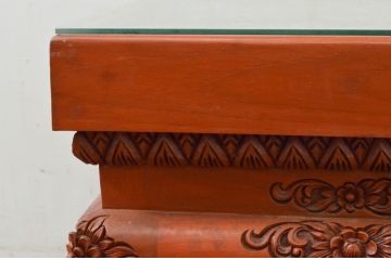 中古　アジア民芸家具　チーク材　草木と像の立派な彫刻をあしらった品格漂うサイドテーブル(ローテーブル、センターテーブル、花台、飾り台)(R-077866)