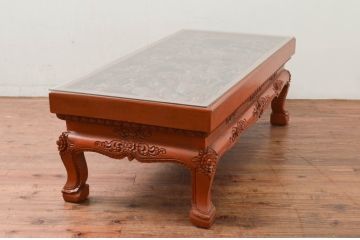 中古　アジア民芸家具　チーク材　草木と像の立派な彫刻をあしらった品格漂うローテーブル(座卓、センターテーブル、リビングテーブル)(R-077867)