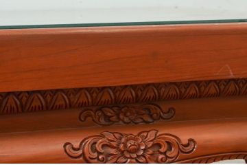中古　アジア民芸家具　チーク材　草木と像の立派な彫刻をあしらった品格漂うローテーブル(座卓、センターテーブル、リビングテーブル)(R-077867)