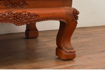 中古　アジア民芸家具　チーク材　草木と像の立派な彫刻をあしらった品格漂うベンチソファ(3人掛け、3P、板座チェア、長椅子、イス)(R-077868)