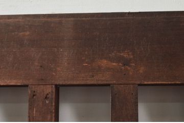 アンティーク建具　重厚　総欅(ケヤキ)材　和の貫禄を漂わせる升目(マス目)格子蔵戸1枚(きつね格子、狐格子、引き戸、玄関戸)(R-077880)