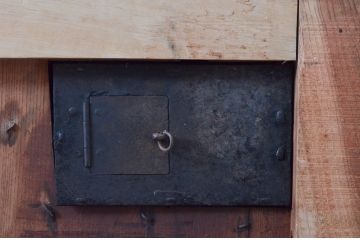 アンティーク建具　日本風情を感じさせる一枚板の蔵戸1枚(玄関戸、板戸、引き戸)(R-077882)