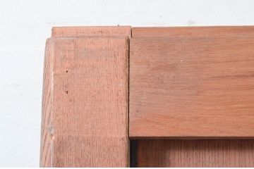 アンティーク建具　大振り!!　総欅(ケヤキ)材　重厚感のある佇まいが魅力の蔵戸1枚(玄関戸、板戸、引き戸)(R-077883)