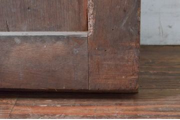 アンティーク建具　大振り!!　総欅(ケヤキ)材　重厚感のある佇まいが魅力の蔵戸1枚(玄関戸、板戸、引き戸)(R-077883)