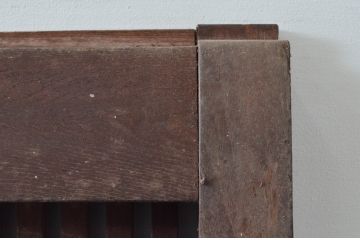 アンティーク建具　ペイント仕上げ限定　総栗材　和の空間を高めるシンプルな格子蔵戸1枚(格子戸、引き戸、玄関戸)(R-077886)