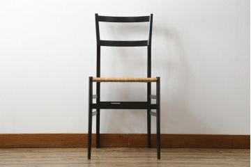 中古　Cassina(カッシーナ)　I MAESTRI COLLECTION(イ・マエストリ・コレクション)　Gio Ponti(ジオ・ポンティ)デザイン　699 SUPERLEGGERA(スーパーレジェーラ)　籐張り　アームレスチェア(ダイニングチェア、椅子、イス、いす)(R-077898)