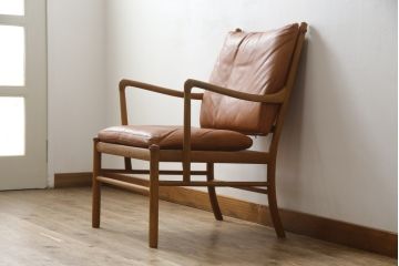 デンマークビンテージ　P.Jeppesen Mobelfabrik 　PJ Furniture(P.J.ファニチャー社)　Ole Wanscher(オーレ・ヴァンシャー) 　本革(レザー)　PJ149 Colonial Chair(コロニアルチェア)　ミッドセンチュリースタイルの空間づくりにおすすめのアームチェア(イージーチェア、1人掛けソファ、ヴィンテージ、北欧)(R-077899)