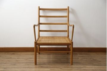 デンマークビンテージ　P.Jeppesen Mobelfabrik 　PJ Furniture(P.J.ファニチャー社)　Ole Wanscher(オーレ・ヴァンシャー) 　本革(レザー)　PJ149 Colonial Chair(コロニアルチェア)　ミッドセンチュリースタイルの空間づくりにおすすめのアームチェア(イージーチェア、1人掛けソファ、ヴィンテージ、北欧)(R-077899)