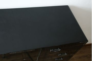 中古　最高級品!!　美しい扇の蒔絵入りの黒漆塗り桐箪笥(桐たんす、衣装箪笥、収納タンス、和タンス、引き出し)(定価推定約300万円)(R-077902)