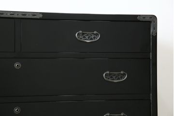 中古　最高級品!!　美しい扇の蒔絵入りの黒漆塗り桐箪笥(桐たんす、衣装箪笥、収納タンス、和タンス、引き出し)(定価推定約300万円)(R-077902)