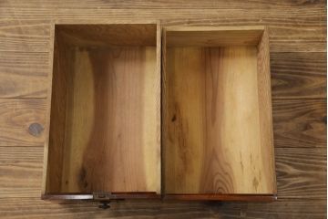 和製アンティーク　前面欅(ケヤキ)材　漆塗り　上品で上質な丸金具の庄内箪笥ローボード(ローチェスト、テレビ台、テレビボード、引き出し、時代箪笥、収納タンス)(R-077903)