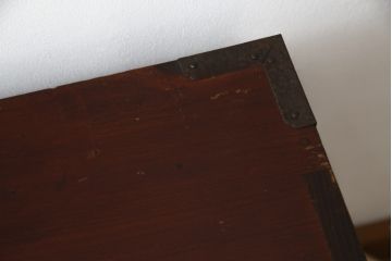 和製アンティーク　前面欅(ケヤキ)材　漆塗り　上品で上質な丸金具の庄内箪笥ローボード(ローチェスト、テレビ台、テレビボード、引き出し、時代箪笥、収納タンス)(R-077903)
