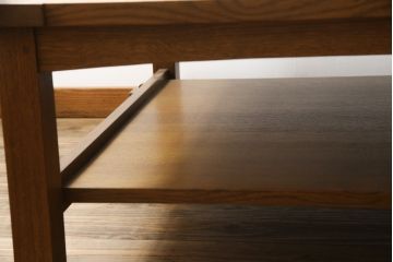 中古　高級品　Stickley(スティックレー/スティックレイ)　空間を華やかに彩るタイルトップローテーブル(リビングテーブル、センターテーブル)(R-077904)