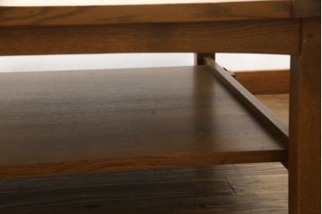 中古　高級品　Stickley(スティックレー/スティックレイ)　空間を華やかに彩るタイルトップローテーブル(リビングテーブル、センターテーブル)(R-077904)