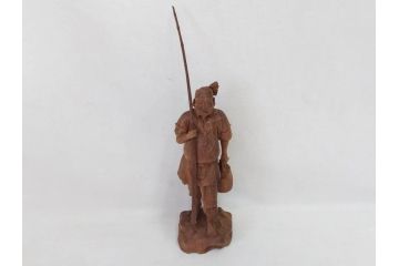 柳汀作　木彫り　高さ41.5cm　職人の技が光る恵比須像(恵比寿様、木製、在銘、作家物、置物、ディスプレイ、おきもの、共箱付き)(R-077914)