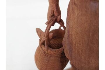 柳汀作　木彫り　高さ41.5cm　職人の技が光る恵比須像(恵比寿様、木製、在銘、作家物、置物、ディスプレイ、おきもの、共箱付き)(R-077914)