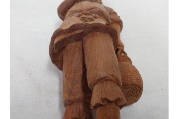 柳汀作　木彫り　高さ41.5cm　職人の技が光る恵比須像(恵比寿様、木製、在銘、作家物、置物、ディスプレイ、おきもの、共箱付き)(R-077914)