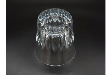 2022年　フランス　Baccarat　バカラ　CRYSTA(クリスタ)　深く彫られたカットが輝くタンブラー2客セット(コップ、グラス、ロックグラス、クリスタルガラス、フルレッドクリスタルガラス、共箱付き)(R-077915)