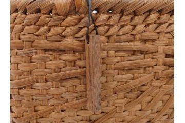 国産　山葡萄籠バッグ　やまぶどう　花のデザインが可愛らしい籠バッグ(手提げ袋、バック、鞄、花結び、花編み、カゴバッグ、かご、山ぶどう)(R-077917)