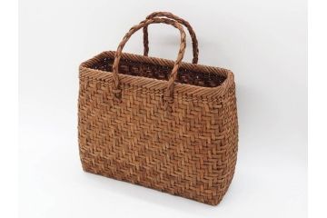 国産　山葡萄籠バッグ　やまぶどう　シンプルで使いやすい籠バッグ(手提げ袋、バック、鞄、カゴバッグ、かご、山ぶどう)(R-077918)