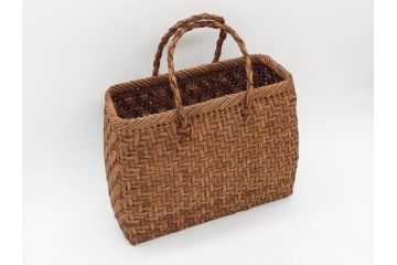 国産　山葡萄籠バッグ　やまぶどう　シンプルで使いやすい籠バッグ(手提げ袋、バック、鞄、カゴバッグ、かご、山ぶどう)(R-077918)