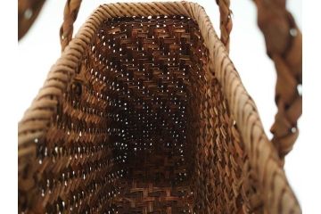 国産　山葡萄籠バッグ　やまぶどう　シンプルで使いやすい籠バッグ(手提げ袋、バック、鞄、カゴバッグ、かご、山ぶどう)(R-077918)
