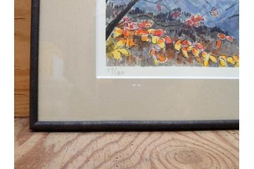 真作　1995年〜1996年　橋本広喜　絵夢工房　サイン入り　「秋の裏磐梯」57/180　「秋の熊野神社」139/150　墨彩画　豊かな自然を感じられるリトグラフ2点セット(風景画、紅葉、山、版画、壁掛け、額装、外箱付き)(R-077923)