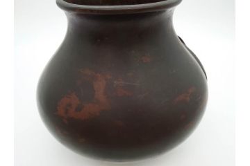 時代物　古銅　斑紫銅　盛上　双鯉文　優雅に泳ぐ鯉の装飾が印象的な花瓶(高岡銅器?、花器、花生、花入、壷、壺、在銘、作家物)(R-077928)