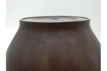 時代物　古銅　斑紫銅　盛上　生き生きと泳ぐ魚の装飾が印象的な花瓶(鮎?、アユ、高岡銅器?、花器、花生、花入、壷、壺、在銘、作家物)(R-077929)