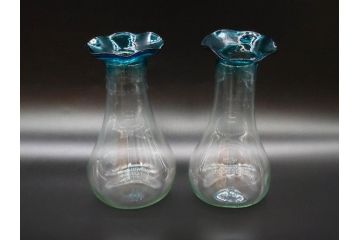 戦前　大正〜昭和初期　昭和レトロ　青フリル　澄んだブルーカラーが素敵なガラス花瓶2個セット(一輪挿し、花入、花器、硝子)(R-077931)