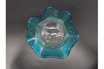 戦前　大正〜昭和初期　昭和レトロ　青フリル　澄んだブルーカラーが素敵なガラス花瓶2個セット(一輪挿し、花入、花器、硝子)(R-077932)