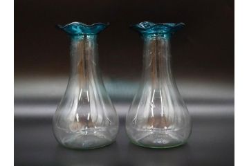 戦前　大正〜昭和初期　昭和レトロ　青フリル　澄んだブルーカラーが素敵なガラス花瓶2個セット(一輪挿し、花入、花器、硝子)(R-077933)