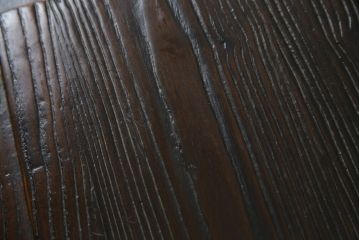 中古　アンティーク調　浮造り仕上げの小振りな水屋箪笥サイドボード(食器棚、サイドキャビネット、収納棚、戸棚、茶箪笥、テレビ台、テレビボード)(R-077935)