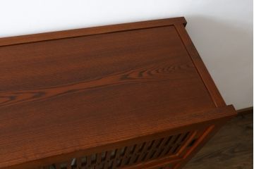 中古　美品!!　上質な和の空間を演出する水屋箪笥(食器棚、茶箪笥、戸棚、収納棚、キャビネット)(R-077937)