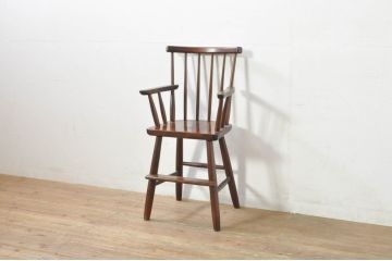 中古　松本民芸家具　クラシカルなデザインが美しいベビーチェア(チャイルドチェア、キッズチェア、アームチェア、ダイニングチェア、板座チェア、ウィンザーチェア、ウインザーチェア、こども椅子、子どもイス)(R-077951)