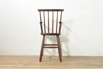 中古　松本民芸家具　クラシカルなデザインが美しいベビーチェア(チャイルドチェア、キッズチェア、アームチェア、ダイニングチェア、板座チェア、ウィンザーチェア、ウインザーチェア、こども椅子、子どもイス)(R-077951)