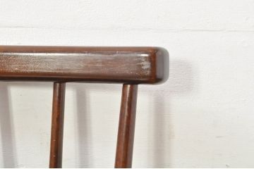 中古　松本民芸家具　クラシカルなデザインが美しいベビーチェア(チャイルドチェア、キッズチェア、アームチェア、ダイニングチェア、板座チェア、ウィンザーチェア、ウインザーチェア、こども椅子、子どもイス)(R-077951)